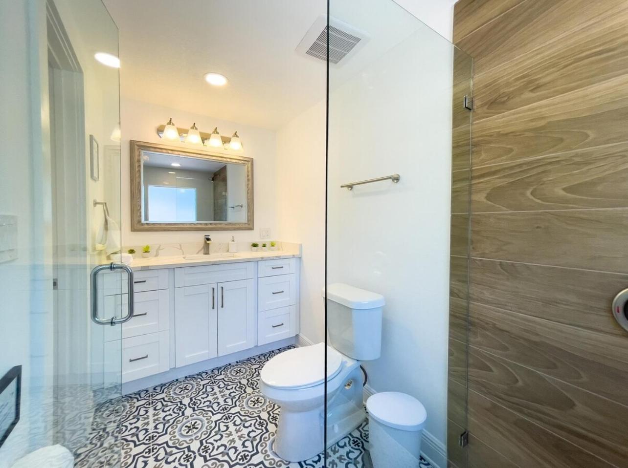 Вилла Calming And Renovated Near Dt St Pete Pier 2 King Сент-Питерсберг Экстерьер фото